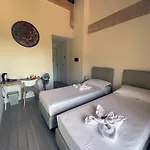 Panzió Atikiana Casa Per Ferie